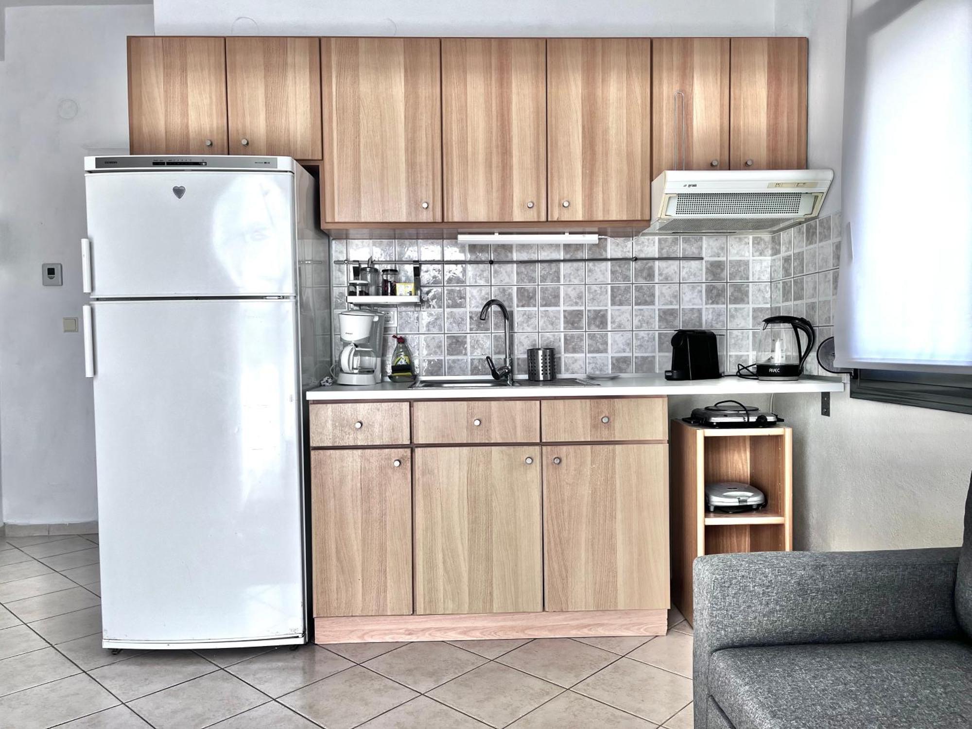 Apartment Sunny 2, Two-bedroom House With Parking