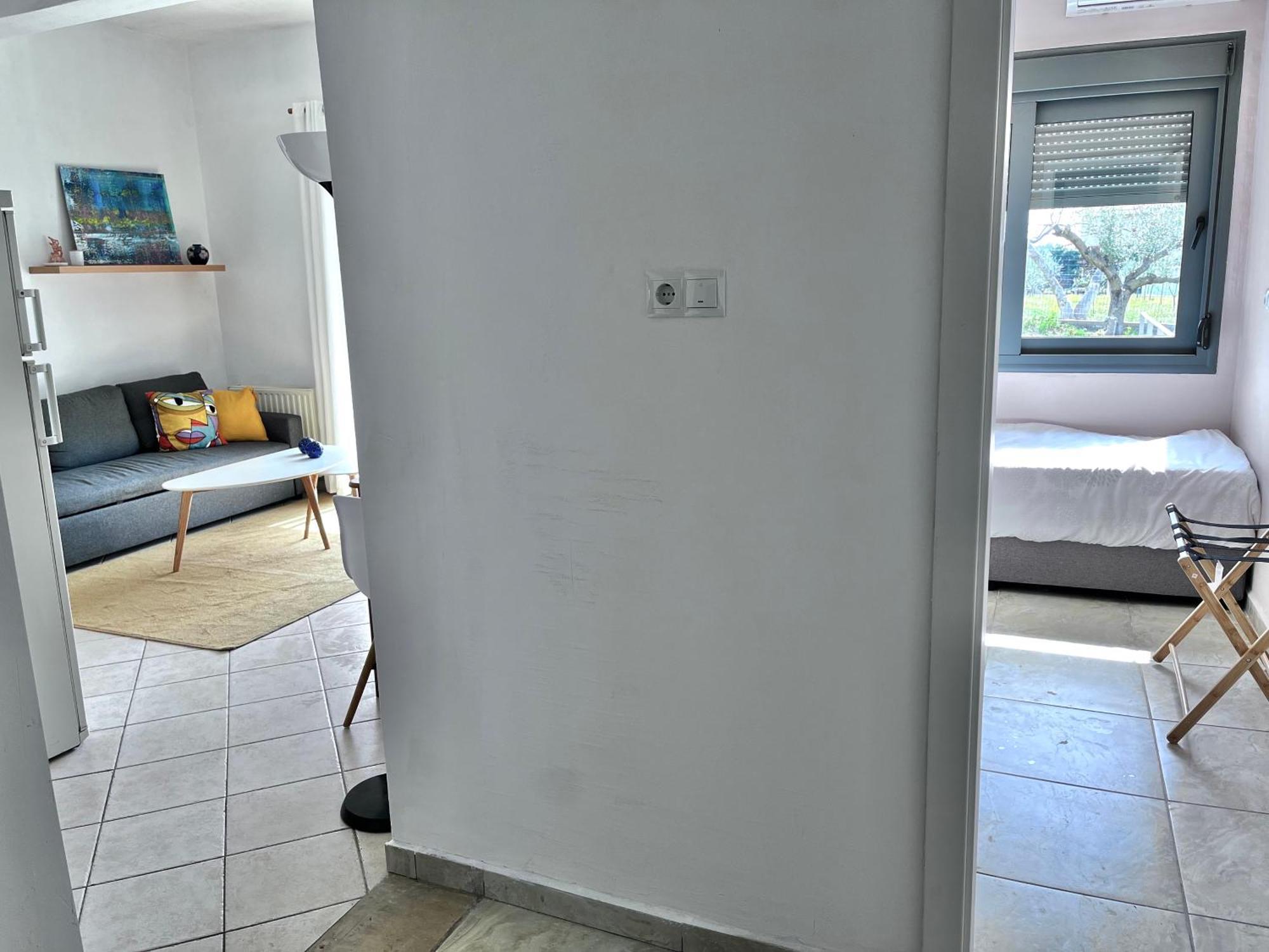 Sunny 2, Two-bedroom House With Parking Komotini